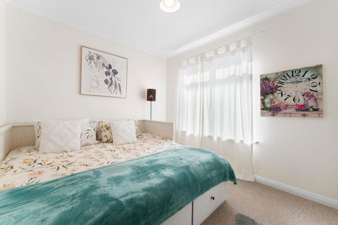Fantastic Family Home Near City - Port Augusta Accommodation 2