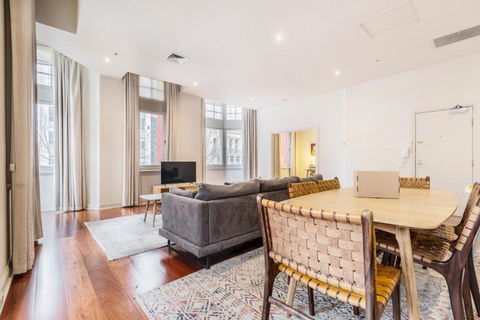 Fabulous Collins Street Luxury 2 BR Apartment - Port Augusta Accommodation 1