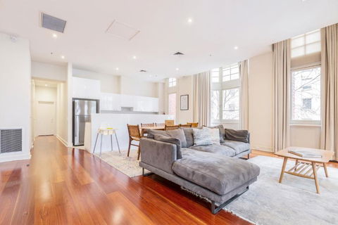 Fabulous Collins Street Luxury 2 BR Apartment - Port Augusta Accommodation 4