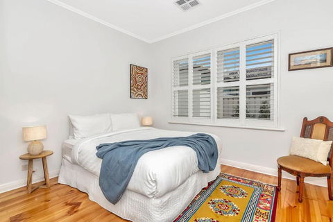Gladstone Gardens - Family Comfort In North Brighton - Port Augusta Accommodation 1