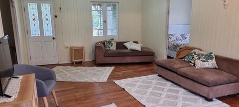Harris Cottage - Port Augusta Accommodation 2