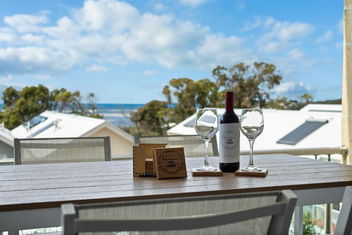Haven On Seine - 2 Bedroom with Port Augusta Accommodation