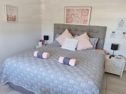 GUESTHOUSE On REGENT Bed & Breakfast - Port Augusta Accommodation 2
