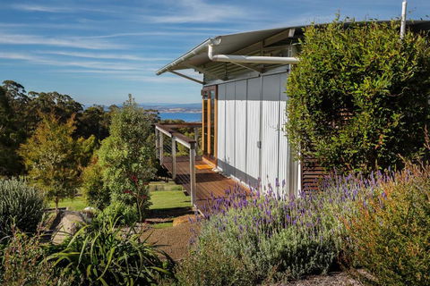 Hobart Hideaway Pods - Port Augusta Accommodation 2