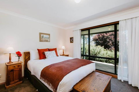 Idyllic Farm Stay Seclusion At Ithaca Cottage - Port Augusta Accommodation 2