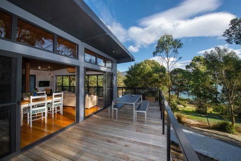 Adventure Bay Beach House - Port Augusta Accommodation 0