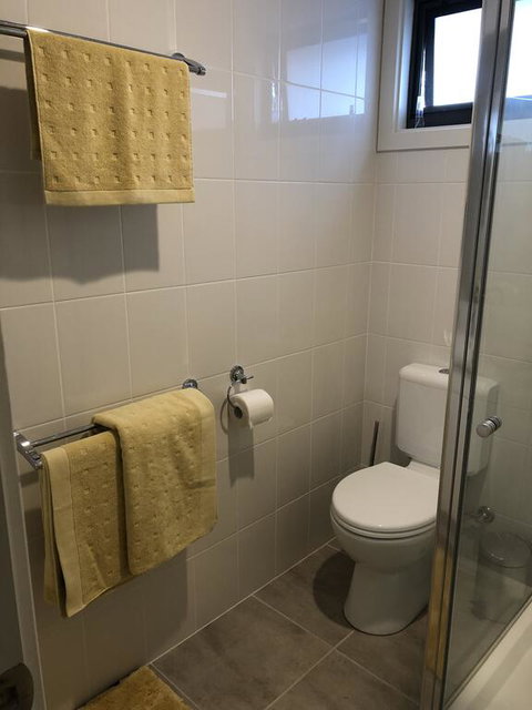 Agathas At Seacombe Gardens - Port Augusta Accommodation 2