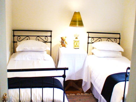 Albury Cottages - Port Augusta Accommodation 1