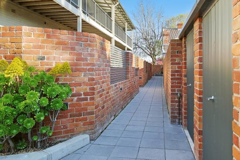 Albury Suites - Waterstreet - Port Augusta Accommodation 3