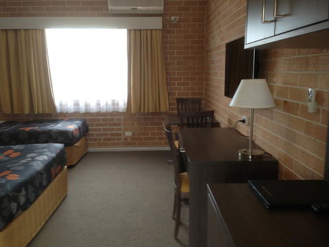 Alexander The Great Motel - Port Augusta Accommodation 2
