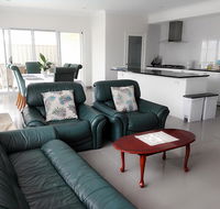 Alkimos Beach Retreat - Port Augusta Accommodation