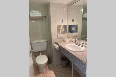 All In 500 Aud Weekly Beachfront The STRAND Studio Apartment - Port Augusta Accommodation 2