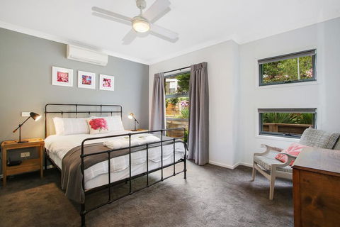 Always Bright - A Bright Escape - Port Augusta Accommodation 0