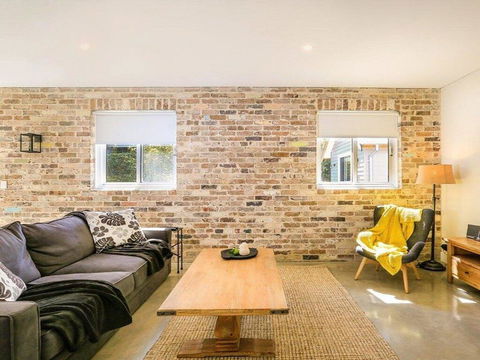 Amaroo - Modern, Luxurious And Chic - Port Augusta Accommodation 2