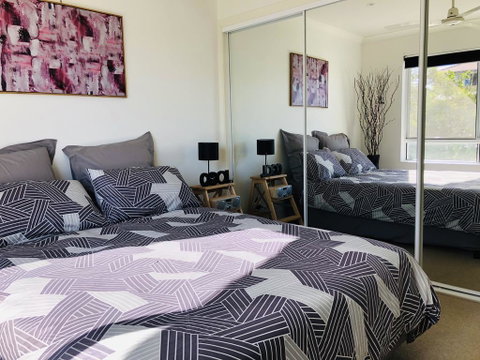 Amazing Apartment Ocean Views And Hot Tub On Balcony - Coolangatta - Port Augusta Accommodation 1