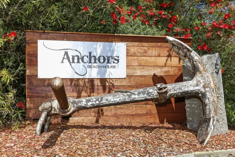 Anchors Beach House - Port Augusta Accommodation 2