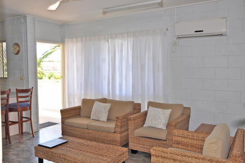 Angelwaters - Port Augusta Accommodation 3