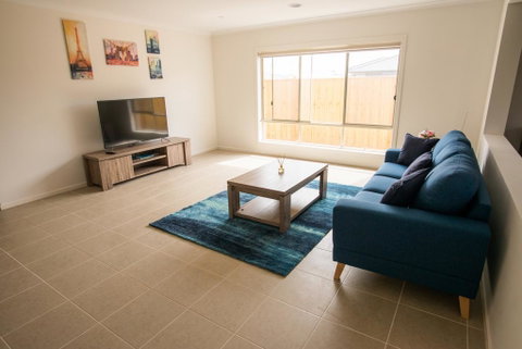 Apple House Point Cook - Port Augusta Accommodation 2