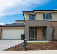 Apple House Point Cook - Port Augusta Accommodation