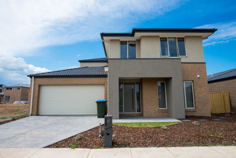 Apple House Point Cook - Port Augusta Accommodation 0