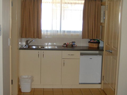 Armidale Pines Motel - Port Augusta Accommodation 2