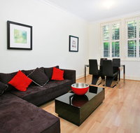 Art Deco in the Cul-de-Sac - Spacious Executive 1BR Potts Point Apartment in Quiet Cul-de-Sac - Port Augusta Accommodation