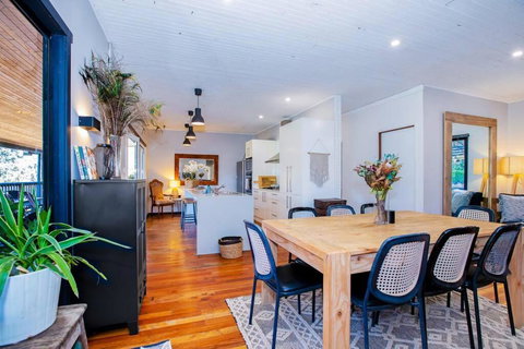 Luxury Farm House On 20 Acres - Sleeps 22 - Port Augusta Accommodation 1