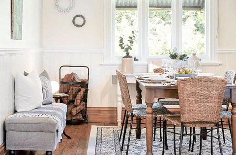 MARIGOLD COTTAGE Charming 1870s Central Daylesford Cottage - Port Augusta Accommodation 3