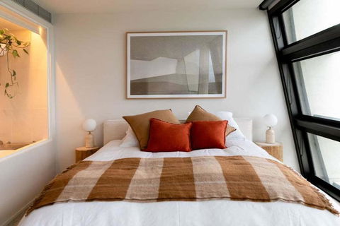 Marina Tranquillity - Couples Waterfront Retreat - Port Augusta Accommodation 3