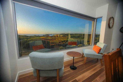 Martyrs Lookout - Luxury Accommodation - Port Augusta Accommodation 1