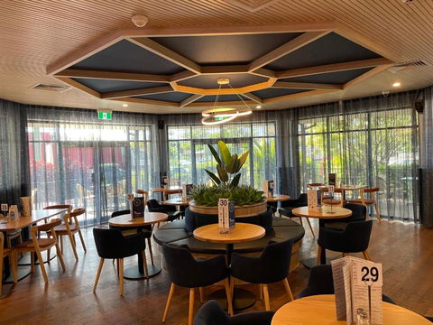 Meadowbrook Hotel Brisbane - Port Augusta Accommodation 1