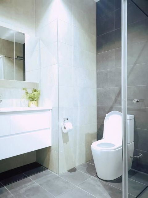 Melbourne Airport Area 3Bedroom House Strathmore Heights - Port Augusta Accommodation 3