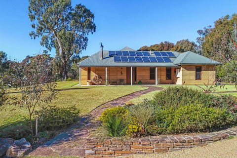 Melliodora - Relax, Unwind & Recharge - Port Augusta Accommodation 0