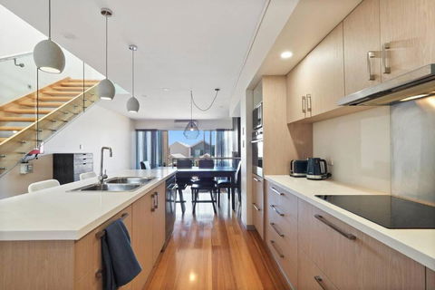 Milieu At Seine - Port Augusta Accommodation 3