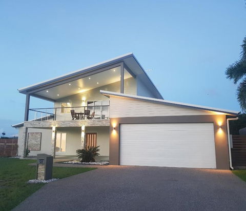 Modern Luxury Ocean Views - Port Augusta Accommodation 0