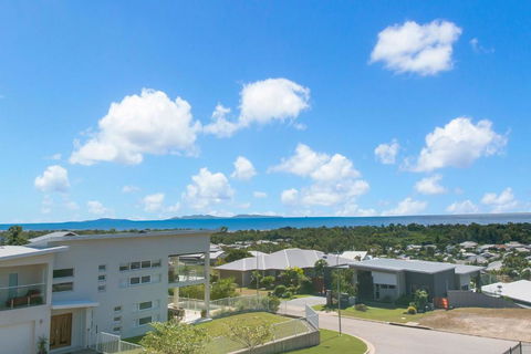 Modern Luxury Ocean Views - Port Augusta Accommodation 1