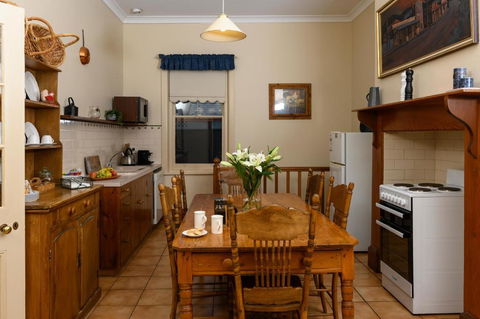 Miriams Cottage - Port Augusta Accommodation 1