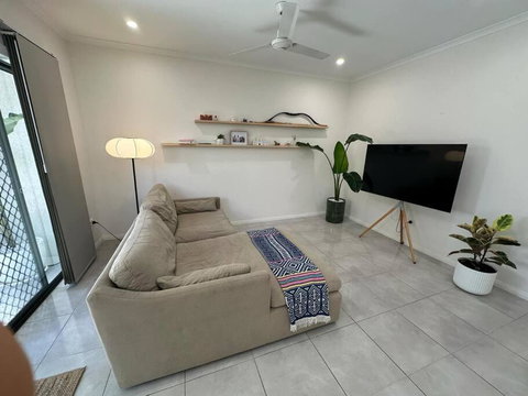 Modern Home Close To CBD - Port Augusta Accommodation 0