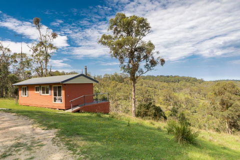 Moffat Falls Cottage Overlooking Waterfalls And Mountains - Port Augusta Accommodation 0