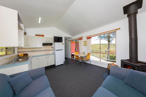 Moffat Falls Cottage Overlooking Waterfalls And Mountains - Port Augusta Accommodation 2