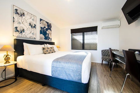 New England Motor Lodge - Port Augusta Accommodation 0