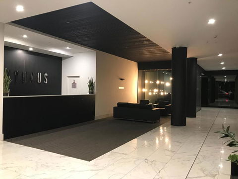 New Luxurious Skyview 2Bedroom Apartment Liverpool - Port Augusta Accommodation 0