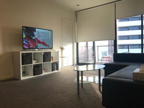 New Luxurious Skyview 2Bedroom Apartment Liverpool - Port Augusta Accommodation 1