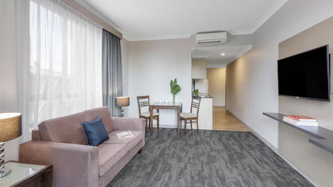 Oaks Sydney North Ryde Suites - Port Augusta Accommodation 2