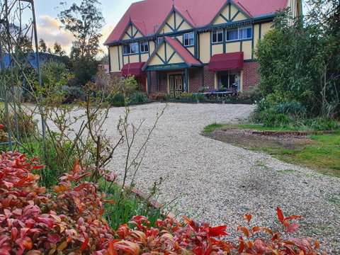 Oaktree Guest House - Port Augusta Accommodation 1