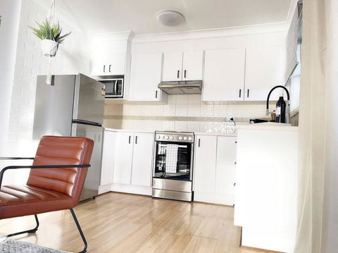 OCEAN MIST - DIRECT BEACHFRONT ON CASEYs BEACH - Port Augusta Accommodation 1
