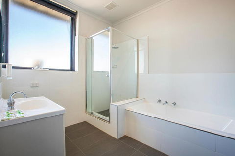 Nightcap At St Albans Hotel - Port Augusta Accommodation 3