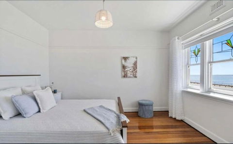 Ocean Views & City Convenience Perfect Getaway - Port Augusta Accommodation 3