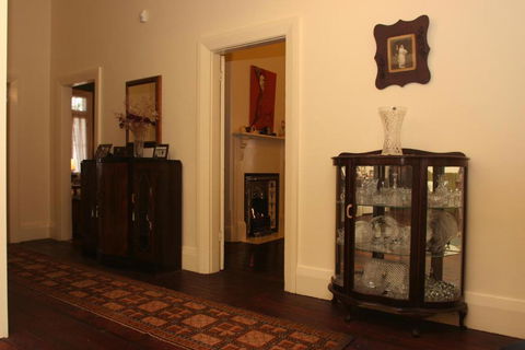 Old Parkes Convent - Port Augusta Accommodation 2