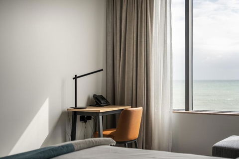 One North Terrace - Port Augusta Accommodation 3